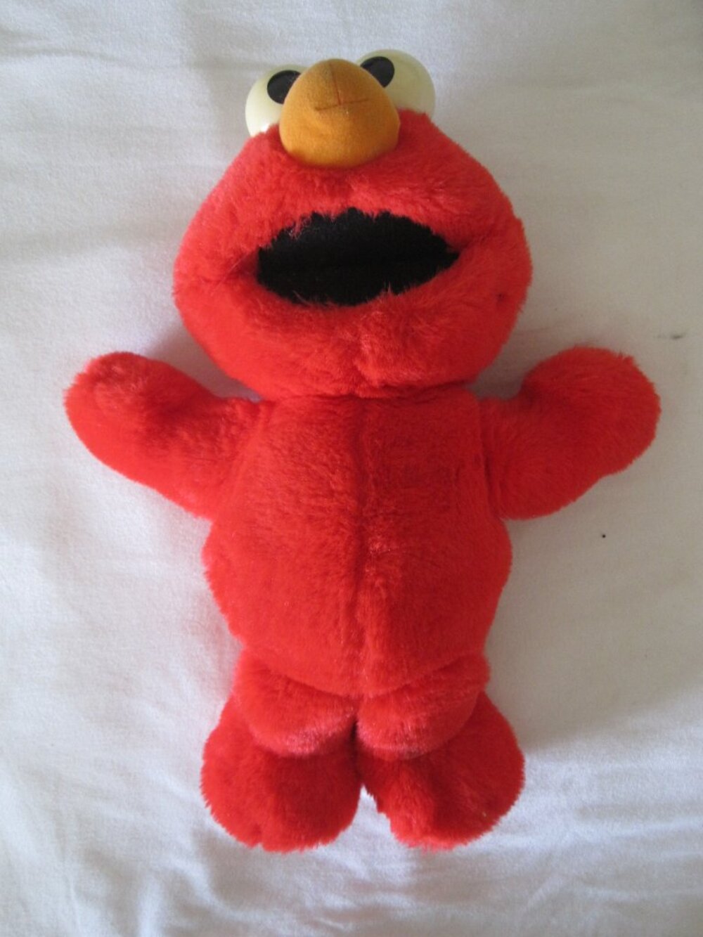 1995 Tickle Me Elmo 15" Stuffed Animal- Tested & Works